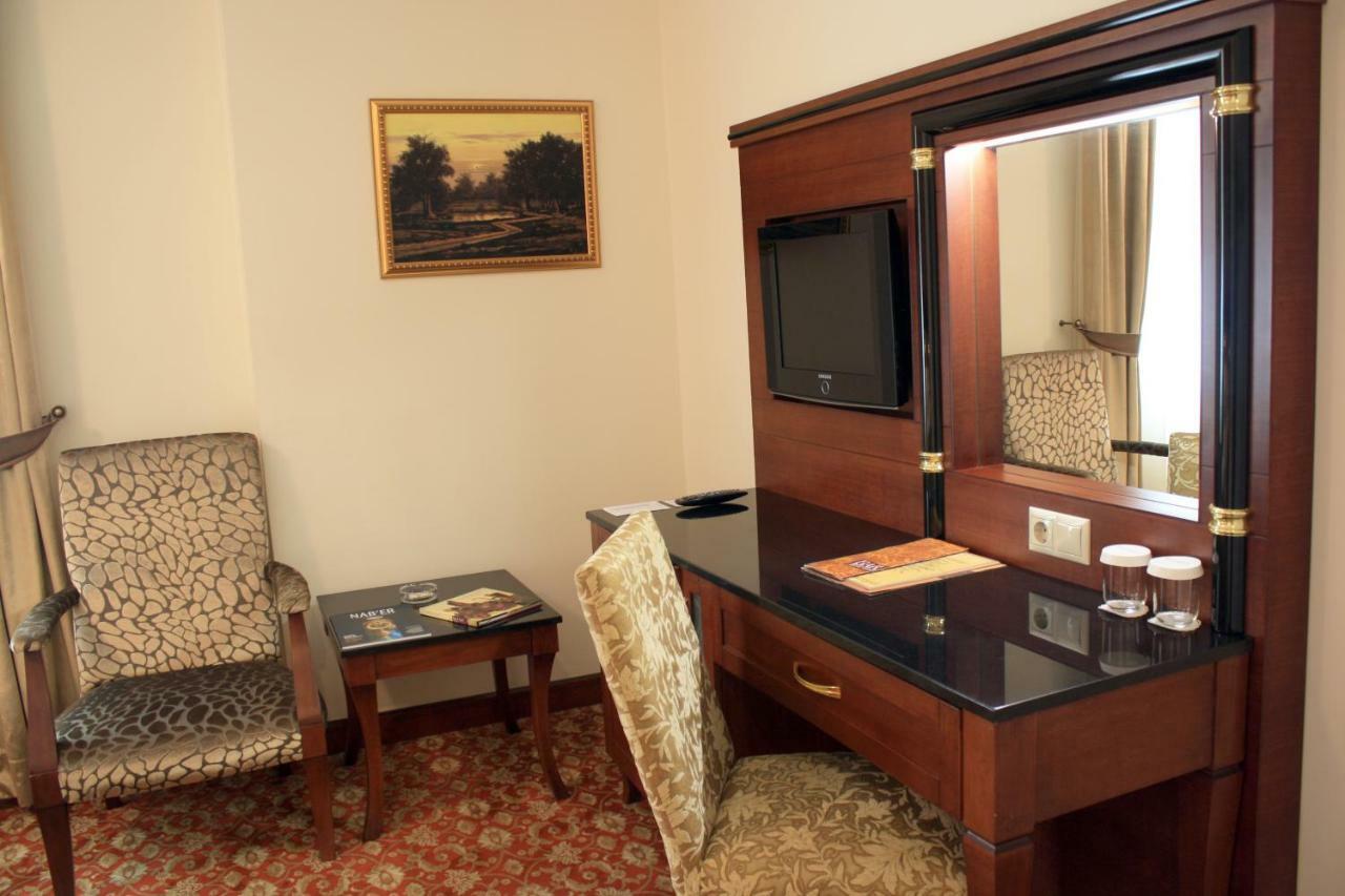 Atropat Old City Hotel Baku Bagian luar foto